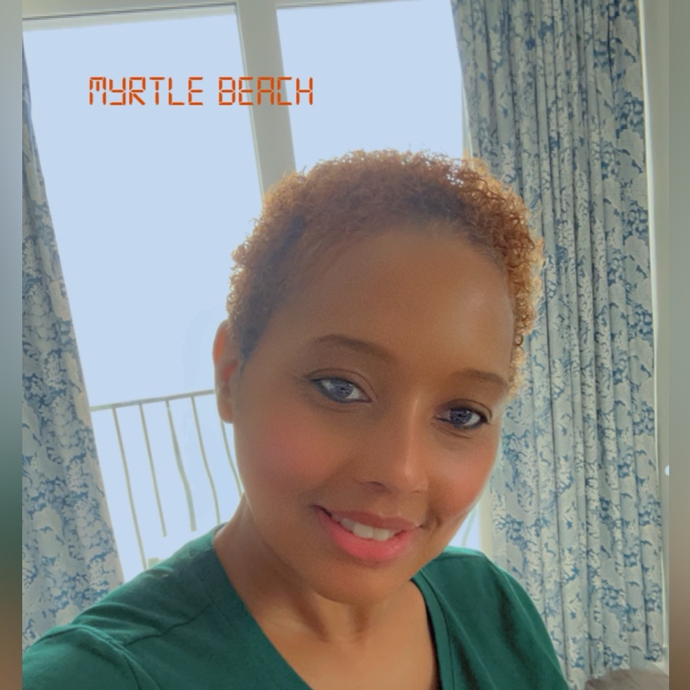 Meet your Posher, Nikkita